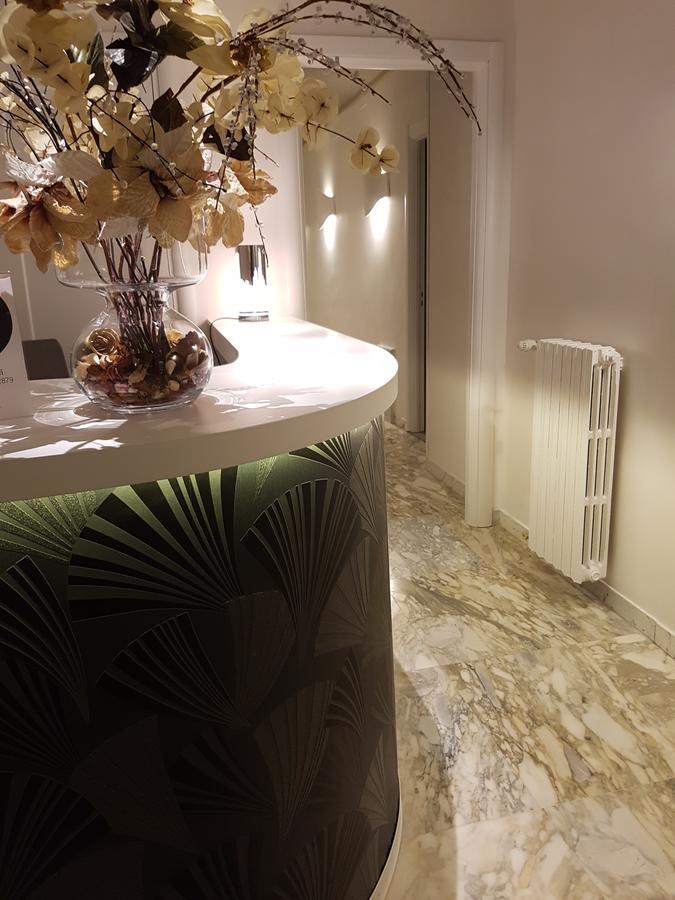 B&B Abatjour - Ambiente Sanificato - Test Antilegionella Assolto Фоджа Екстер'єр фото