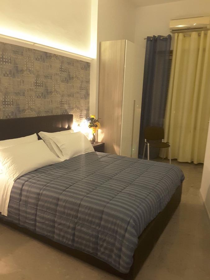 B&B Abatjour - Ambiente Sanificato - Test Antilegionella Assolto Фоджа Екстер'єр фото