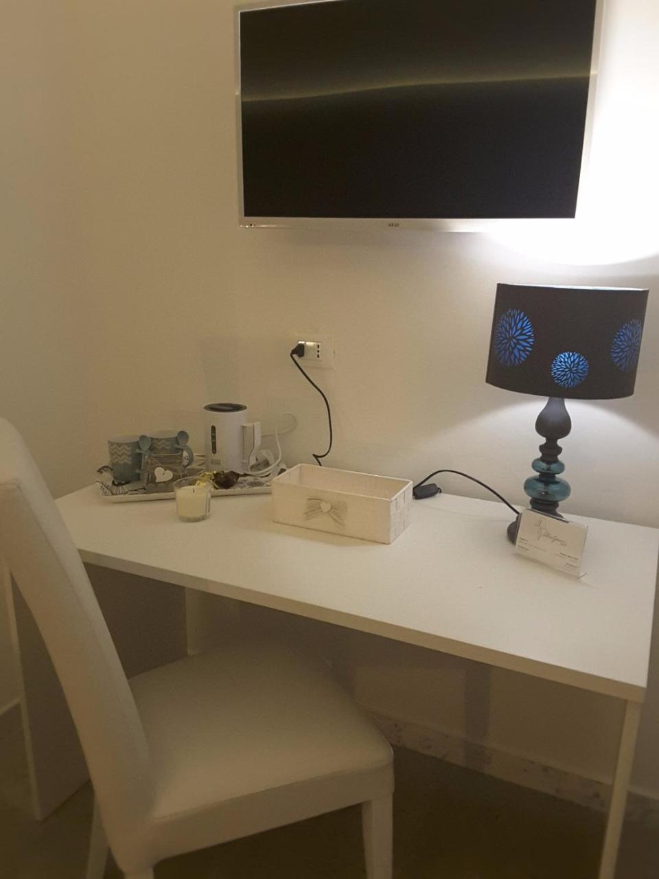 B&B Abatjour - Ambiente Sanificato - Test Antilegionella Assolto Фоджа Екстер'єр фото