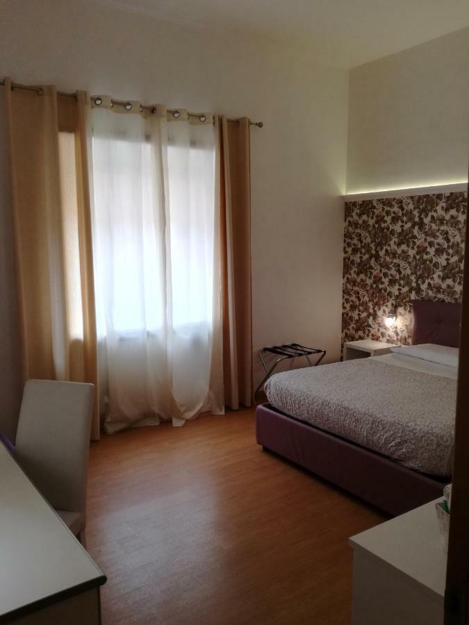 B&B Abatjour - Ambiente Sanificato - Test Antilegionella Assolto Фоджа Екстер'єр фото